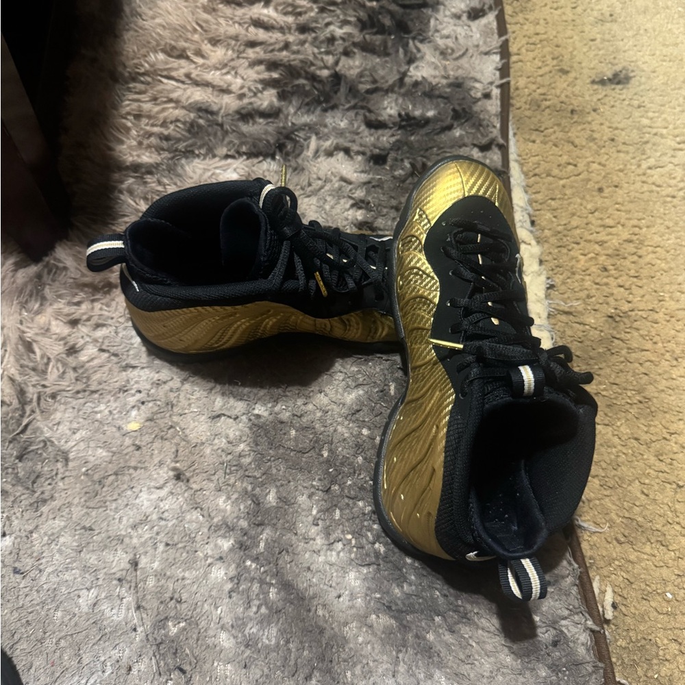 Nike Kids Gold and Black Sneakers